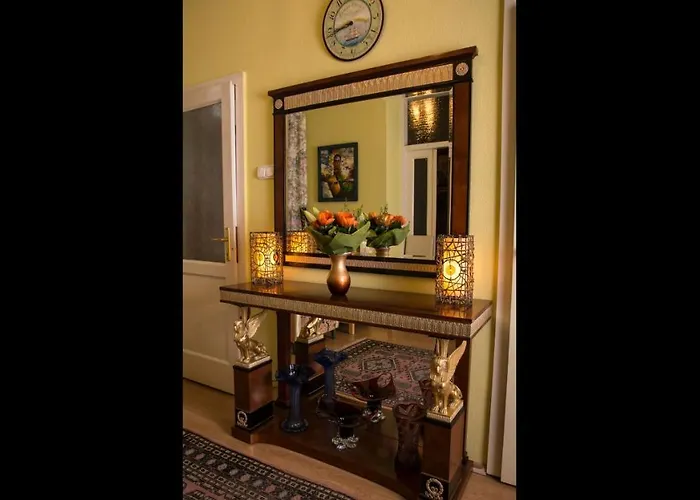 Stunning 2 Double Bedroom In The Centre Of *